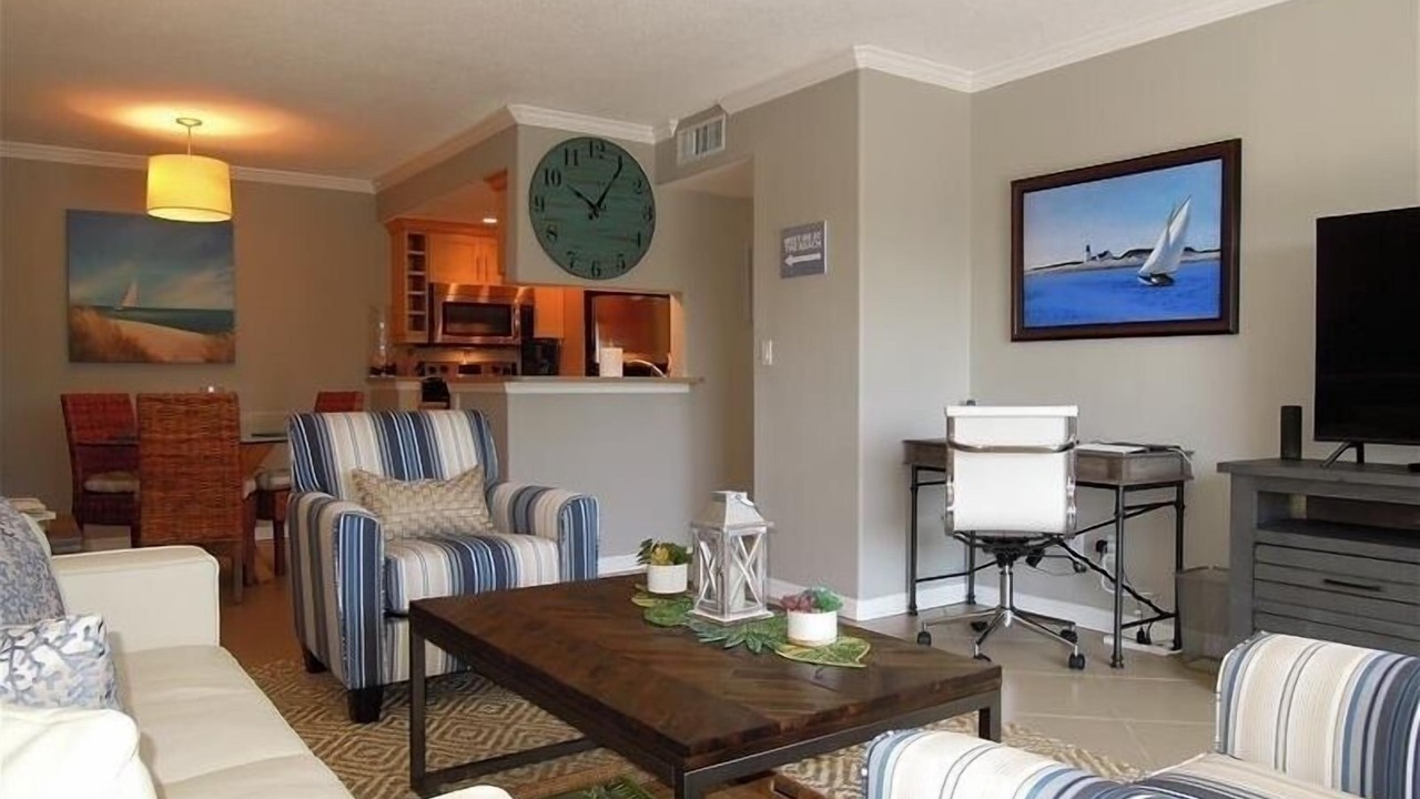 Photo of Livingroom in Longboat Key