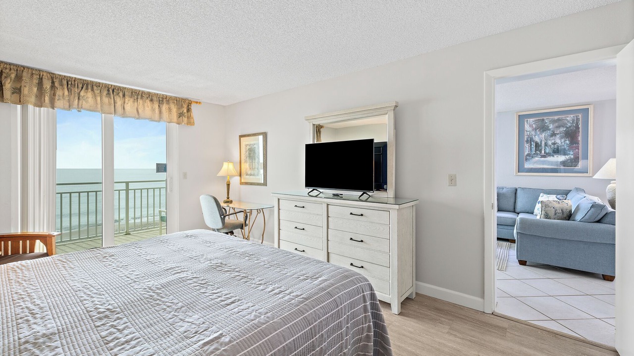 Photo of Bedroom in Indian Harbour Beach
