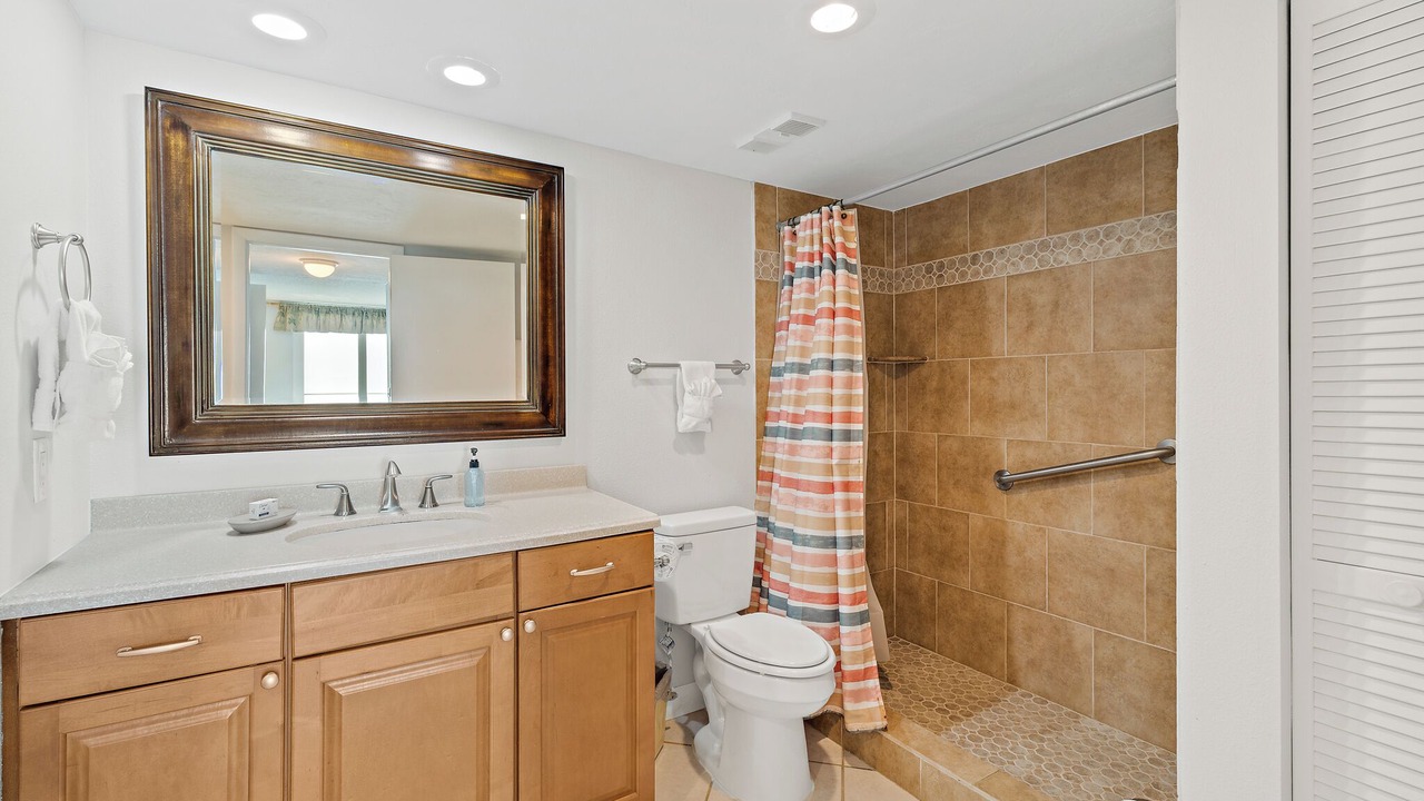 Photo of Bathroom in Indian Harbour Beach