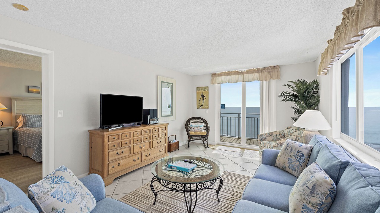 Photo of Livingroom in Indian Harbour Beach