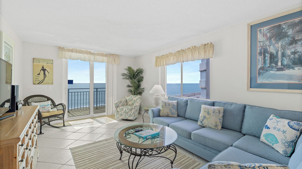 Photo of Livingroom in Indian Harbour Beach