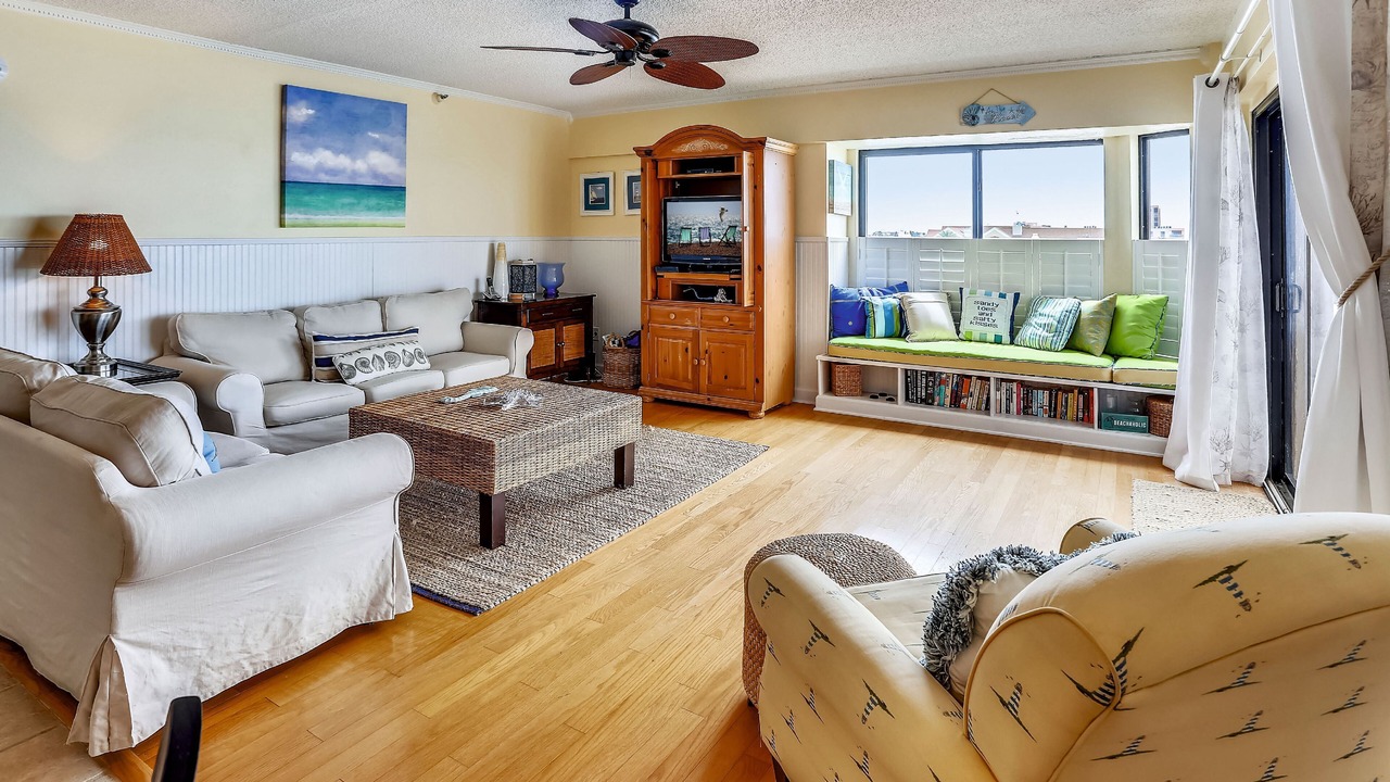 Photo of Livingroom in Indian Rocks Beach
