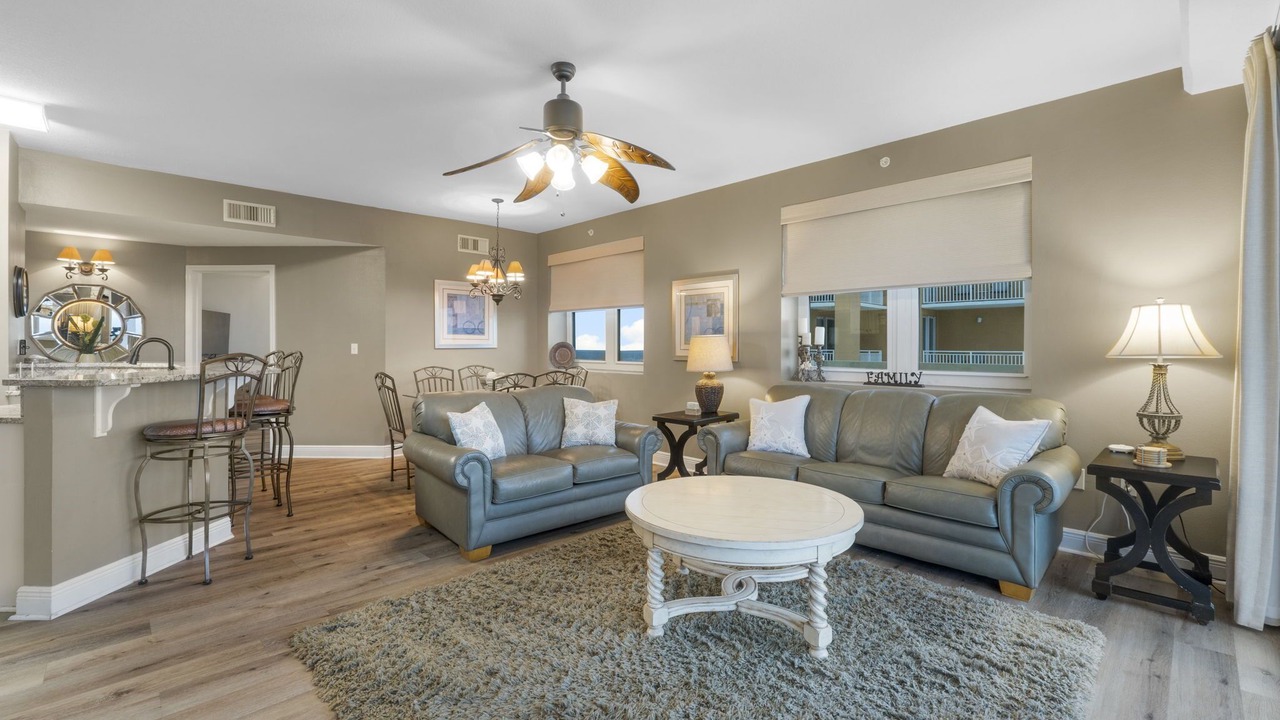 Photo of Livingroom in Miramar Beach