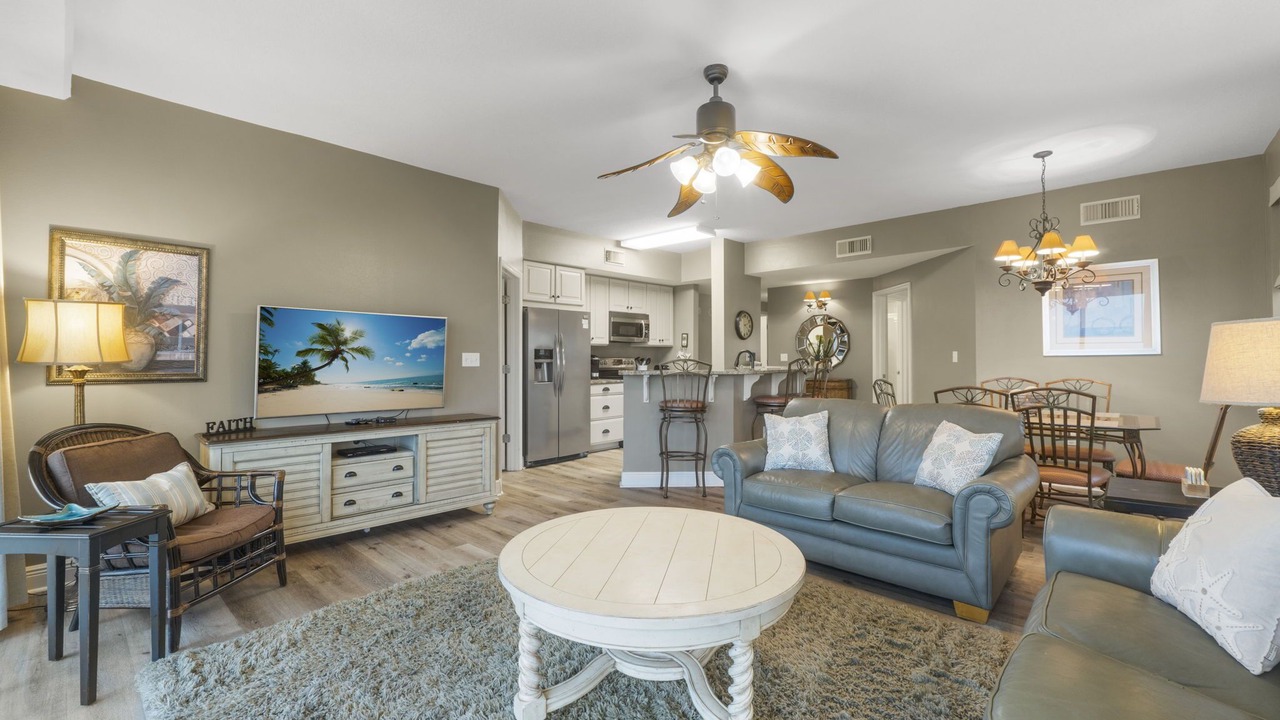 Photo of Livingroom in Miramar Beach