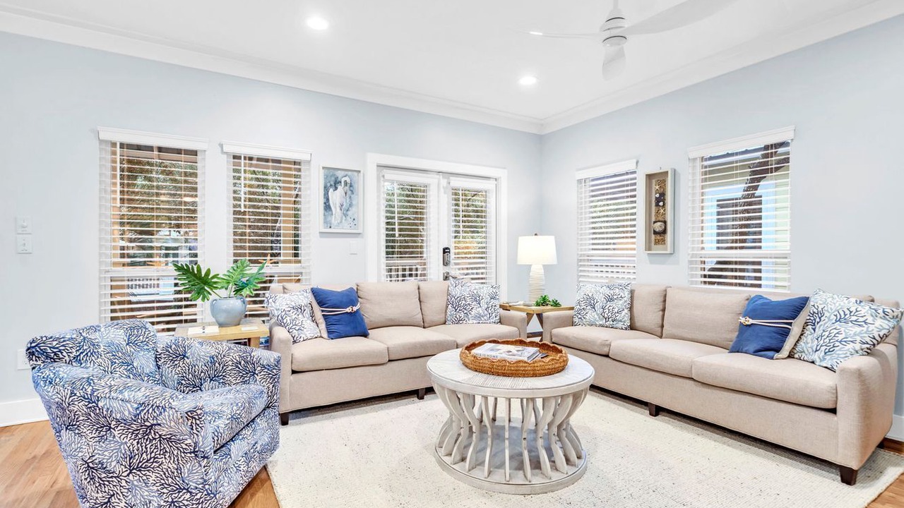 Photo of Livingroom in Seacrest