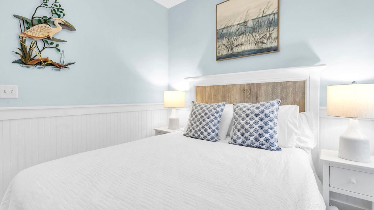 Photo of Bedroom in Seacrest
