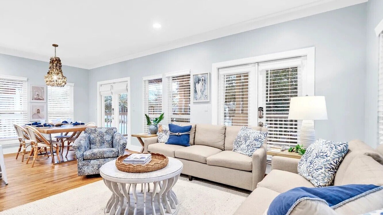 Photo of Livingroom in Seacrest