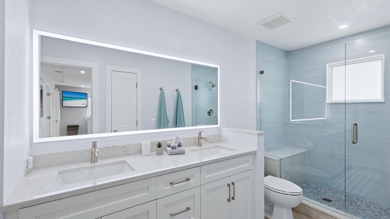 Photo of Bathroom in Palm Island