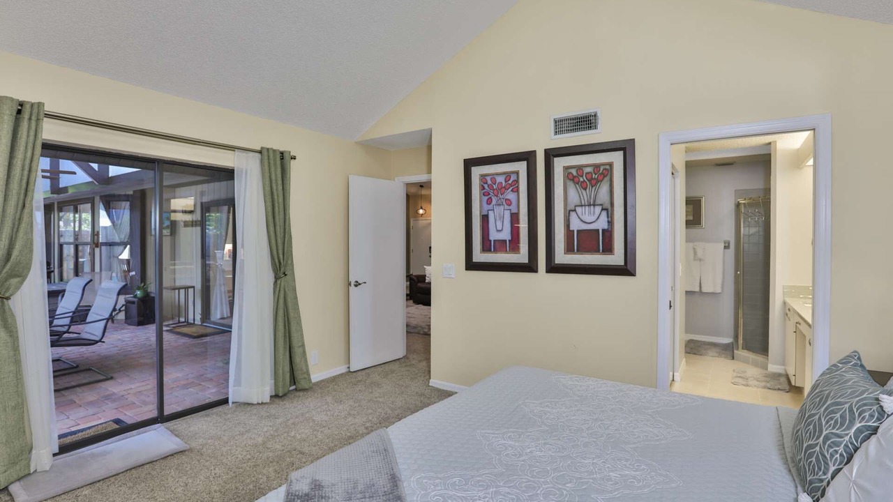 Photo of Bathroom in Country Oaks