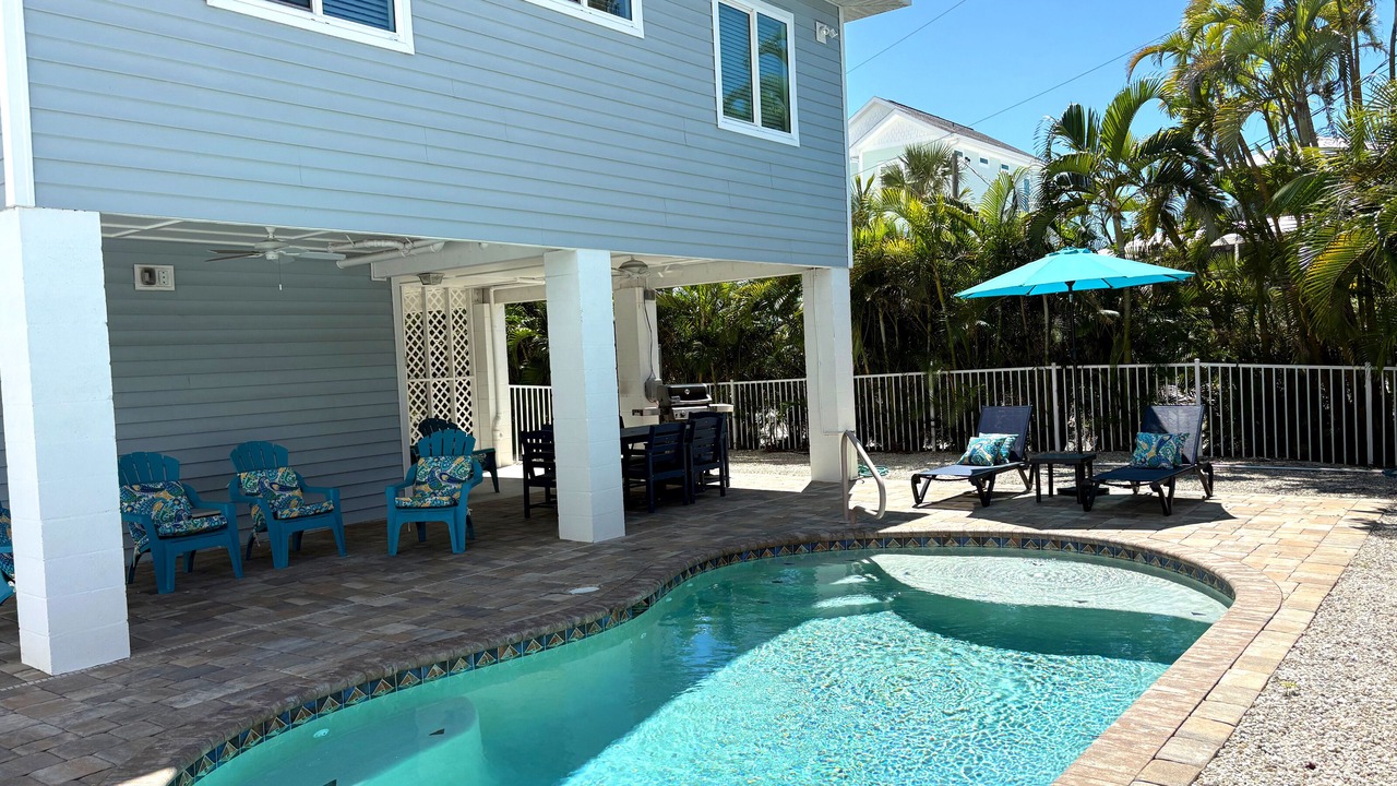 Photo of Outdoor in Mid Island
