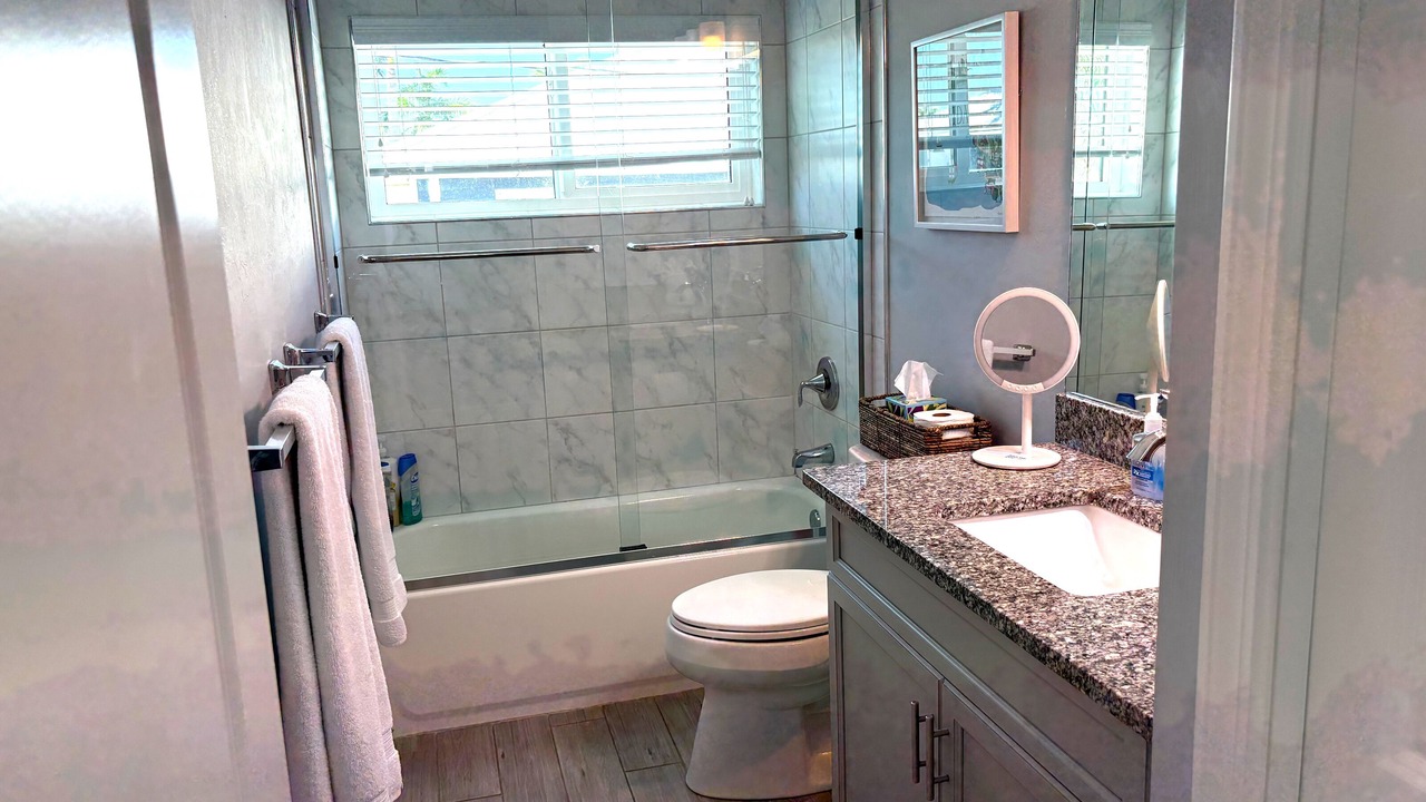 Photo of Bathroom in Mid Island