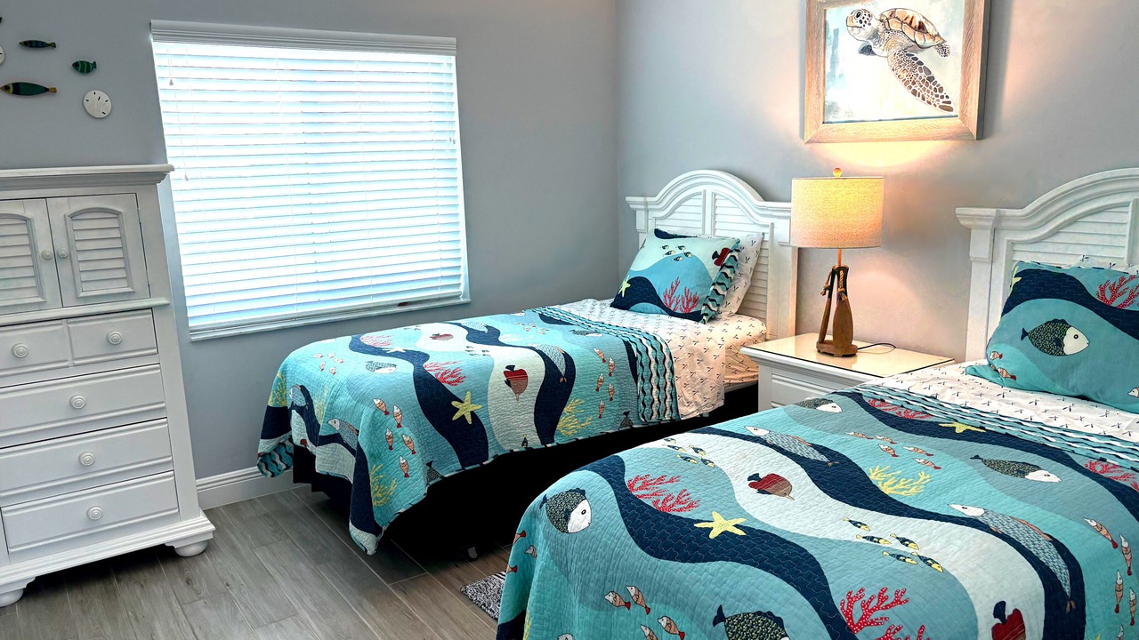 Photo of Bedroom in Mid Island