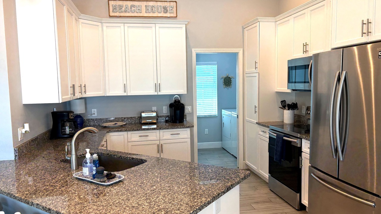 Photo of Kitchen in Mid Island