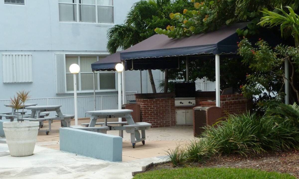 Photo of Outdoor in Hollywood South Central Beach