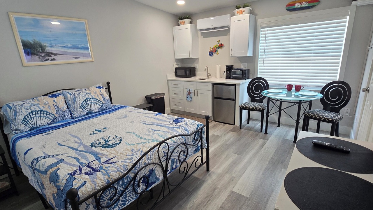 Photo of Bedroom in Madeira Beach