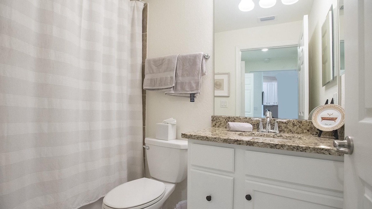 Photo of Bathroom in Lakewood Ranch