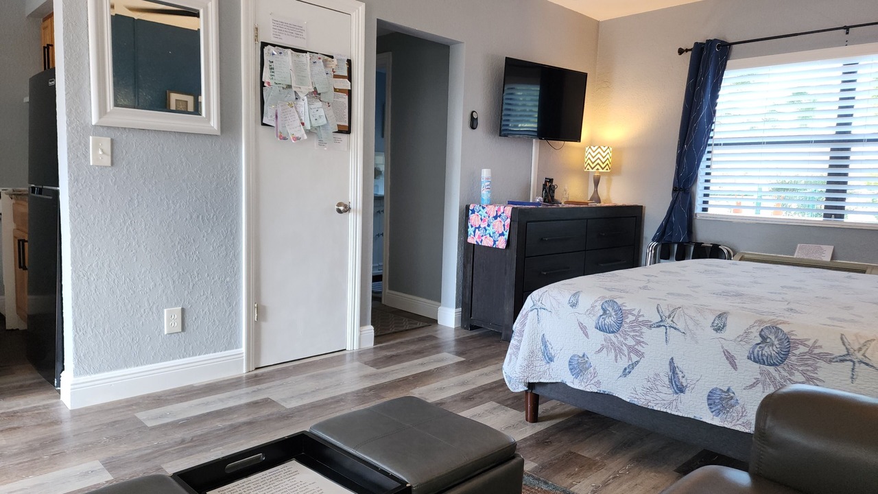 Photo of Bedroom in Redington Beach