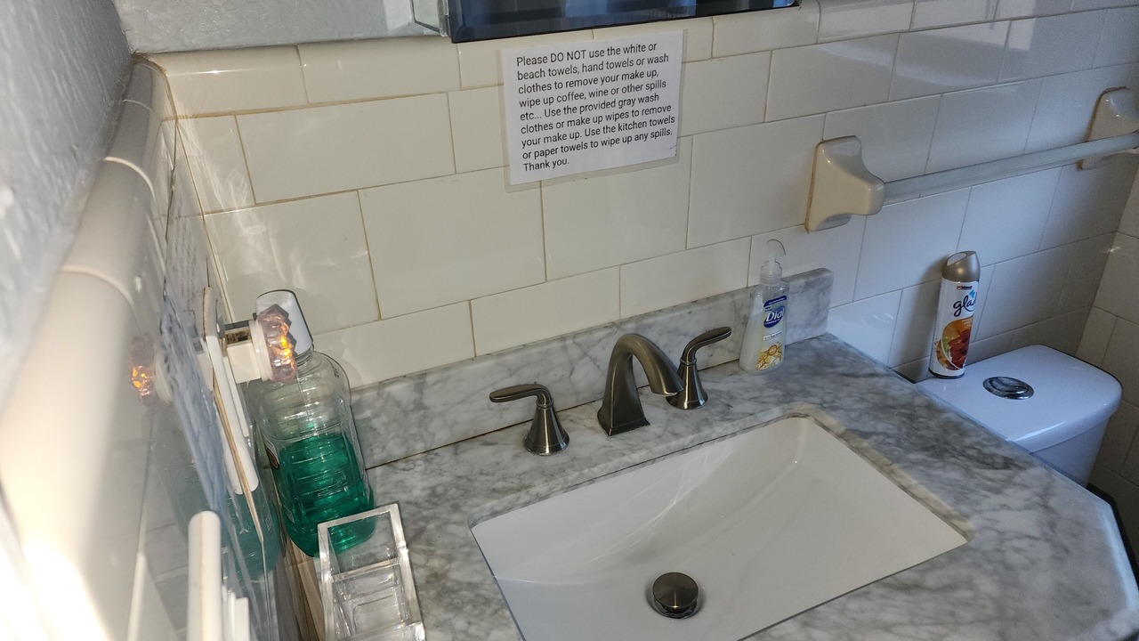 Photo of Bathroom in Redington Beach