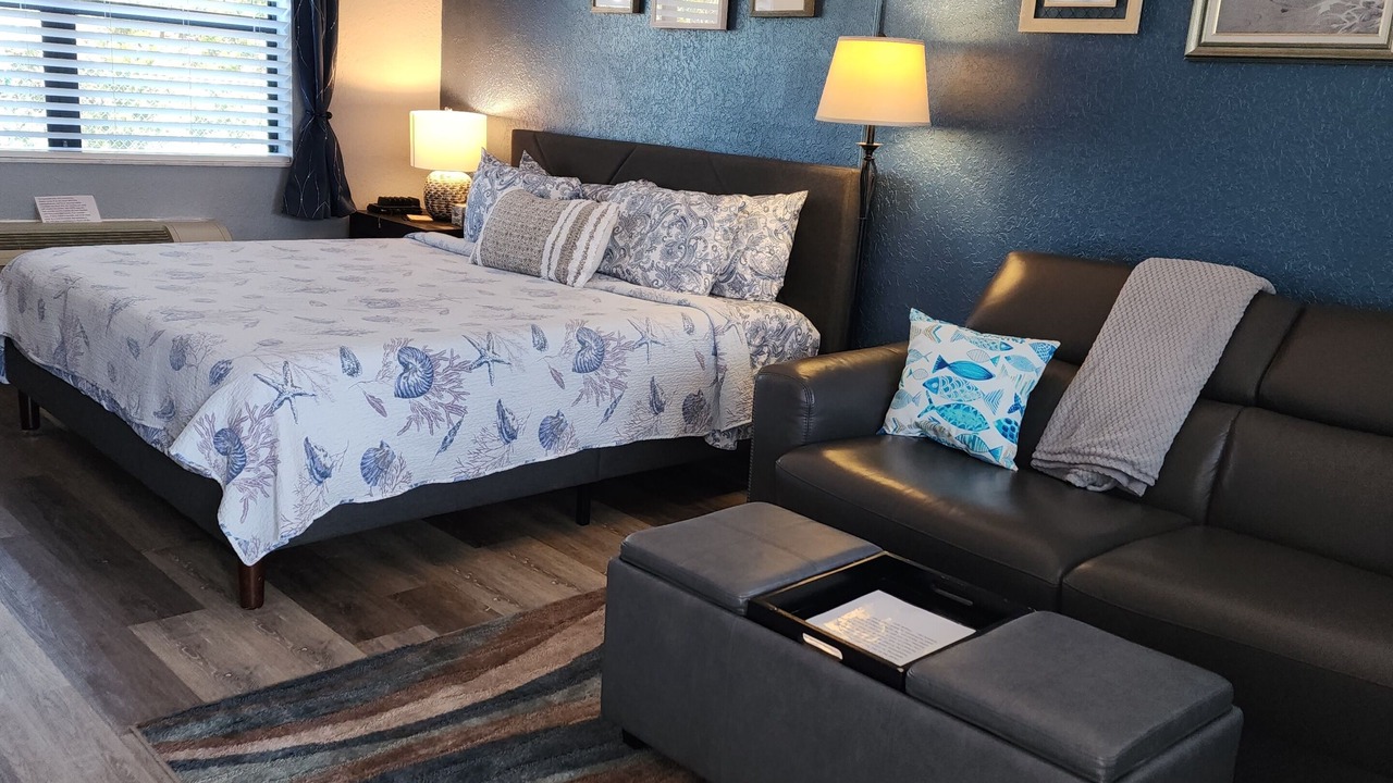 Photo of Bedroom in Redington Beach