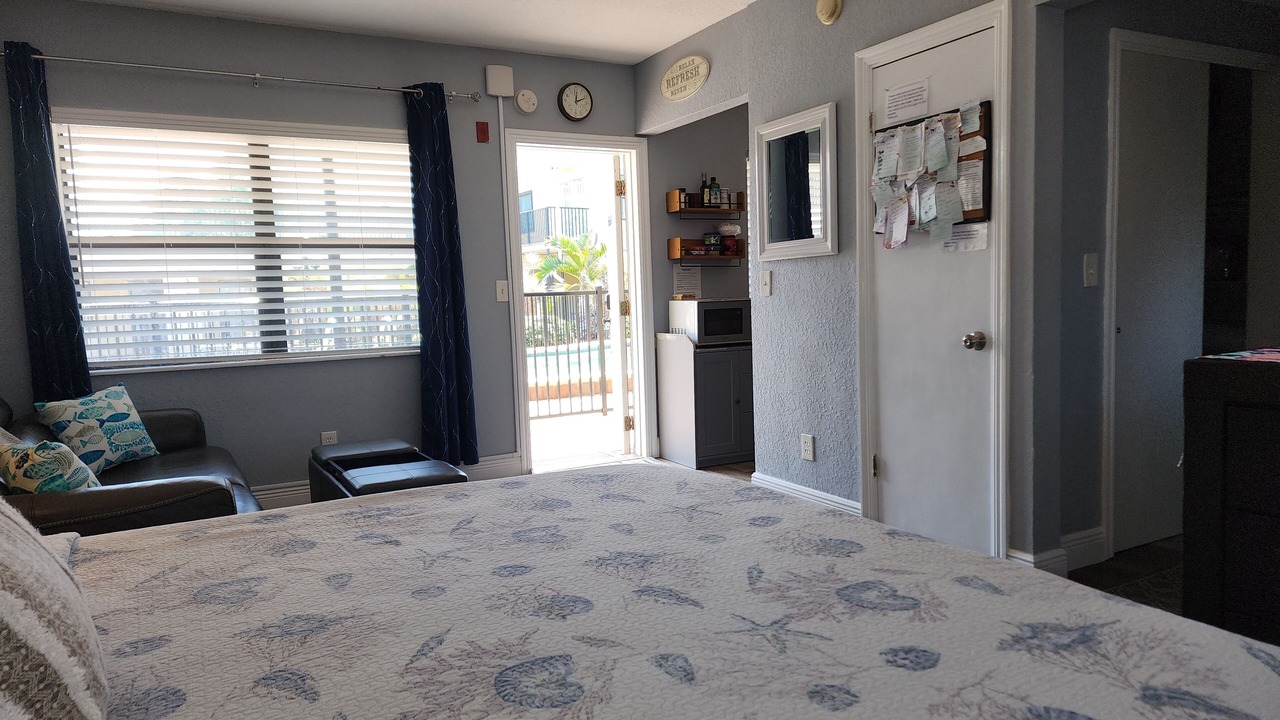 Photo of Bedroom in Redington Beach