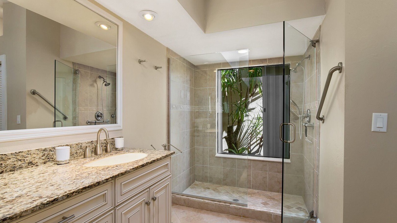Photo of Bathroom in Bonita Springs