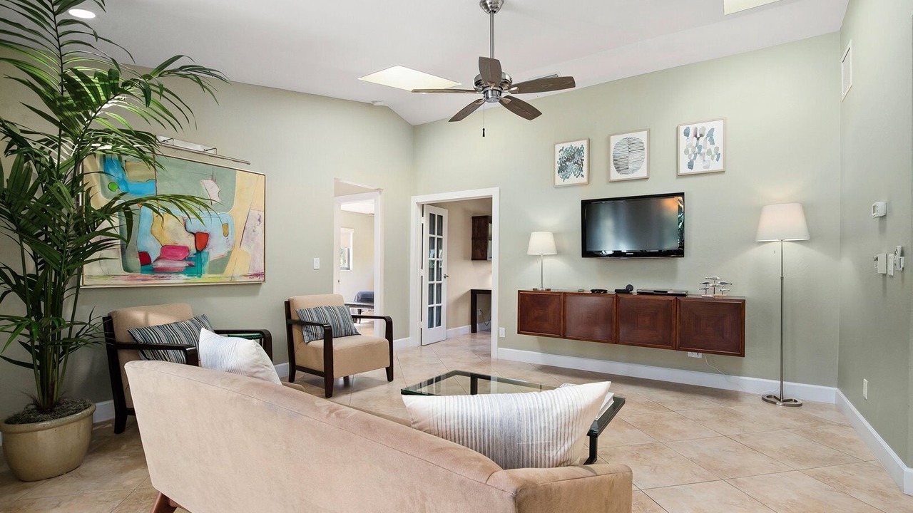 Photo of Livingroom in Bonita Springs