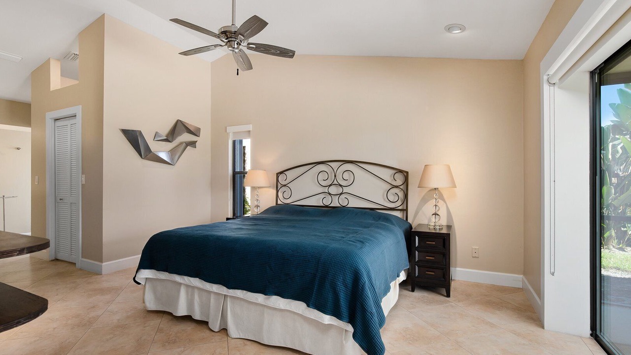 Photo of Bedroom in Bonita Springs