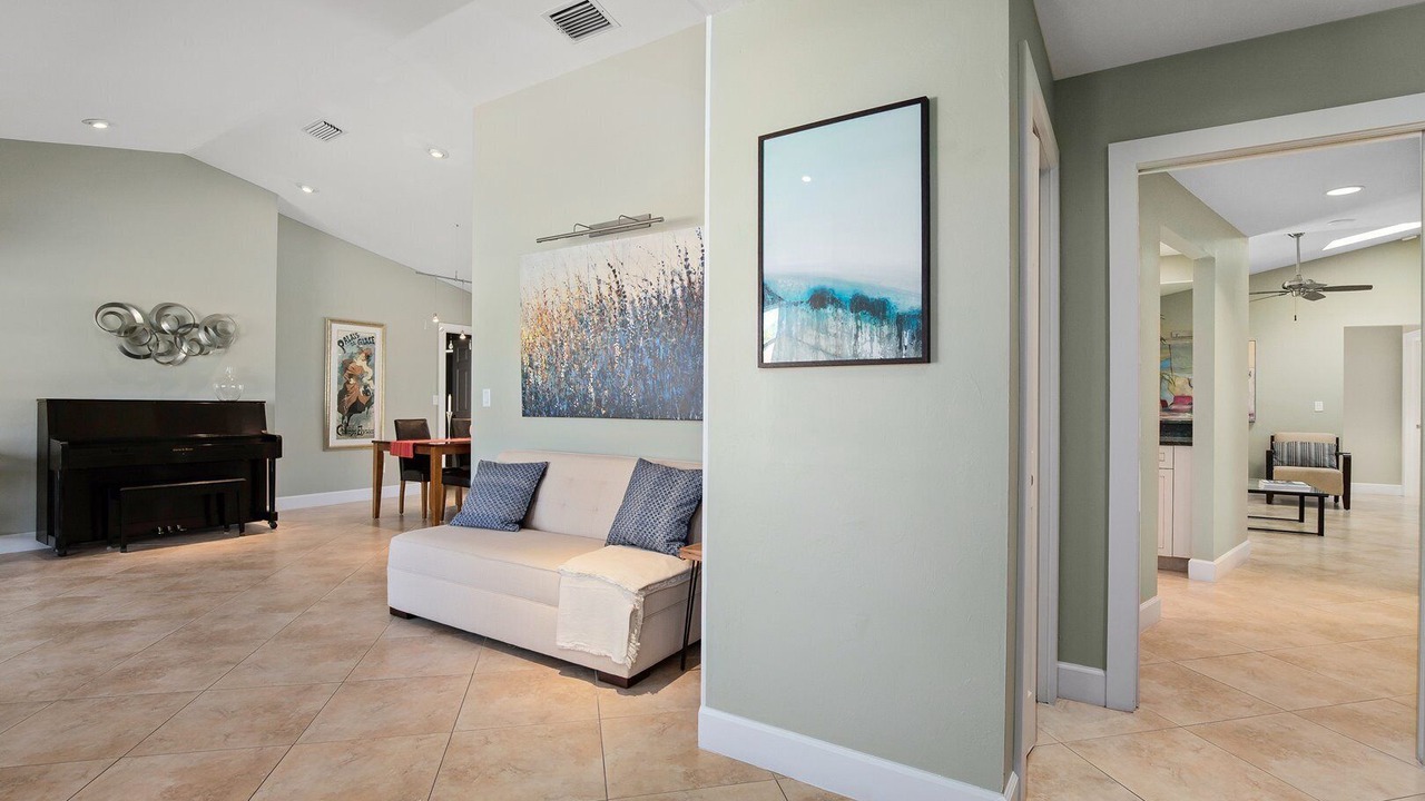 Photo of Livingroom in Bonita Springs