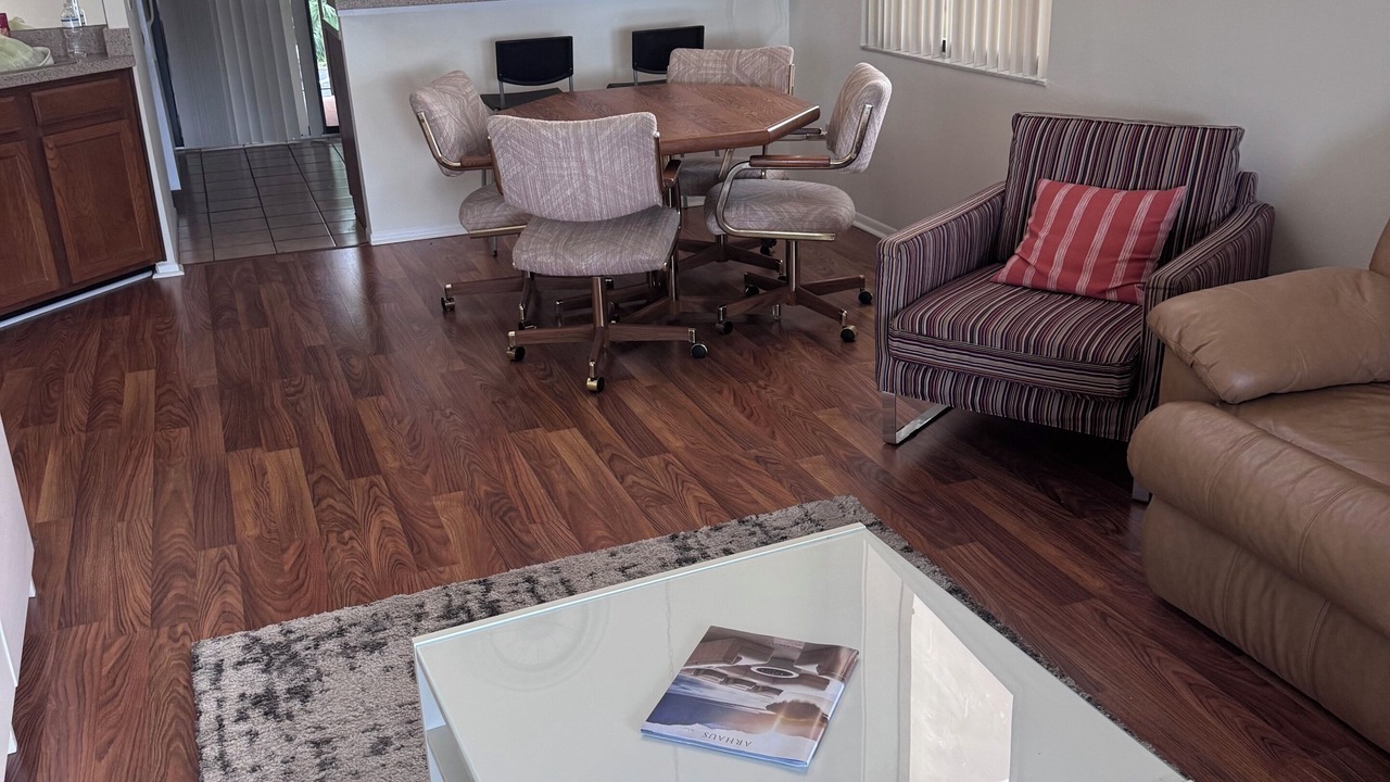 Photo of Livingroom in Oldsmar