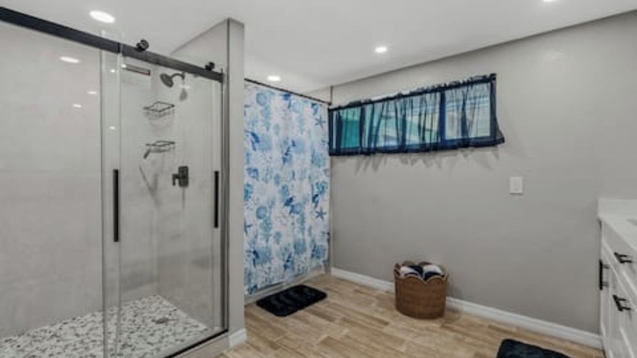 Photo of Bathroom in Englewood East