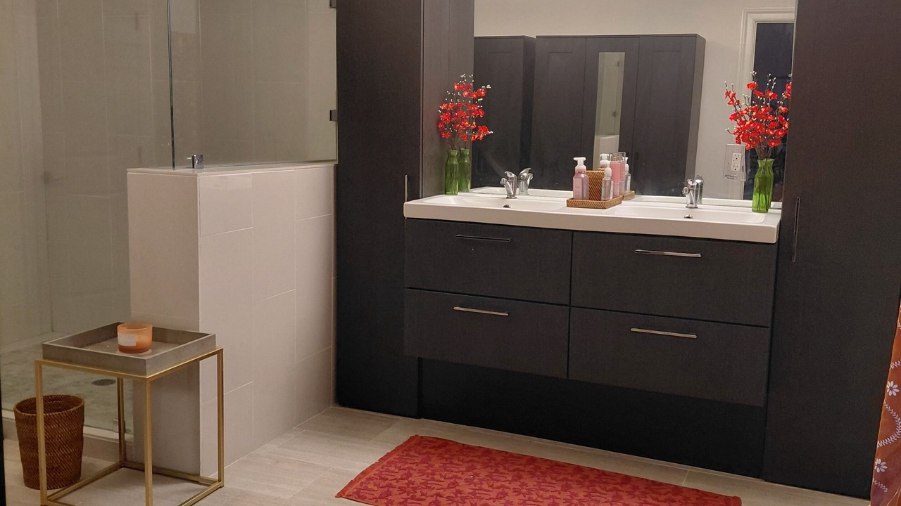 Photo of Bathroom in Church Street