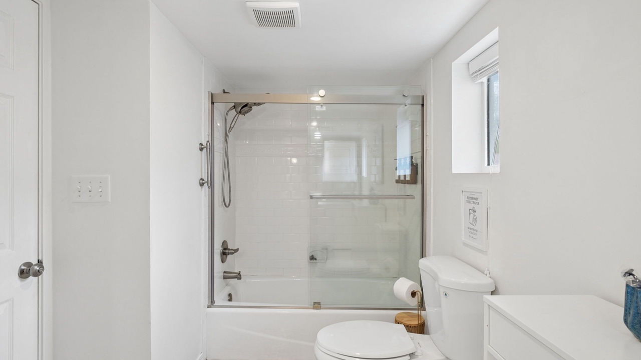 Photo of Bathroom in Laguna Beach