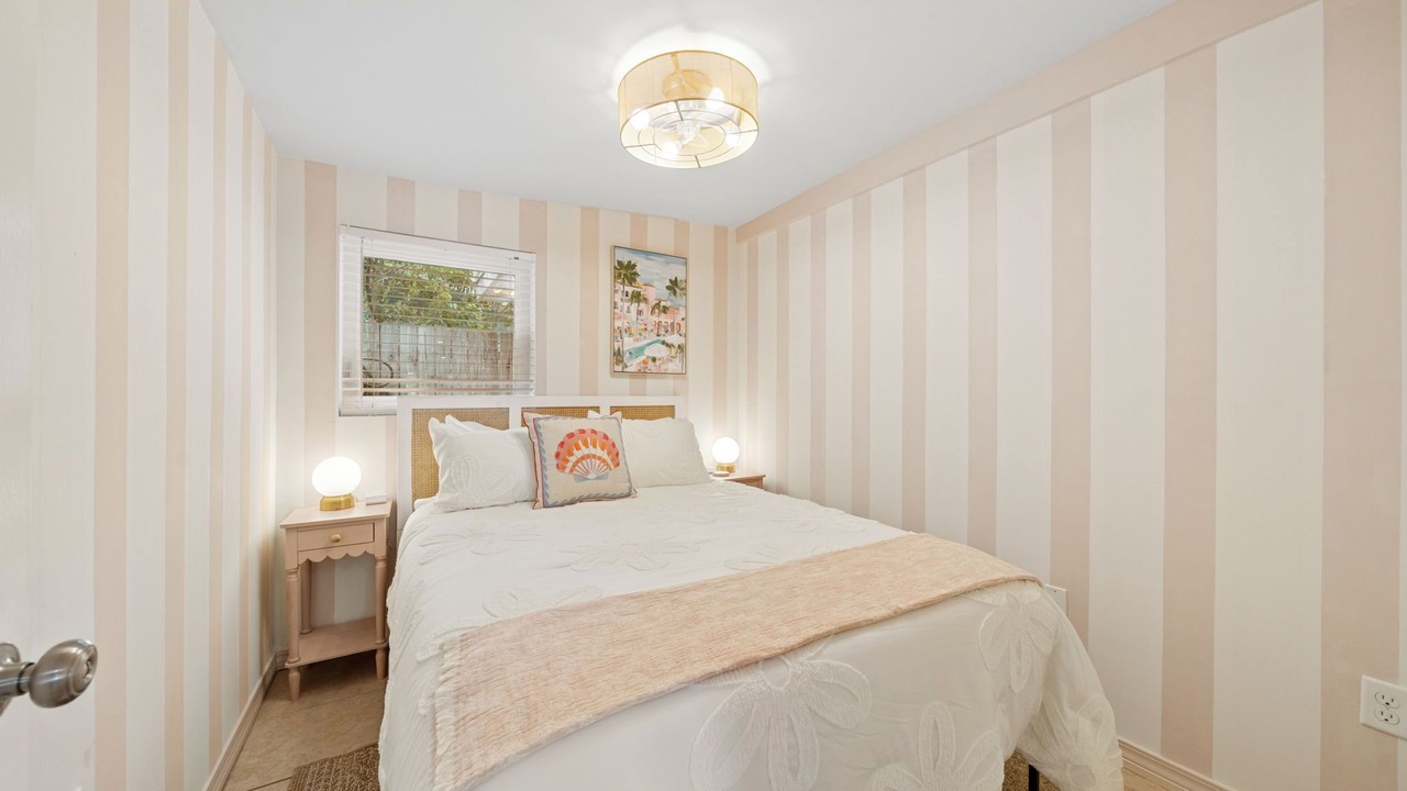 Photo of Bedroom in Laguna Beach