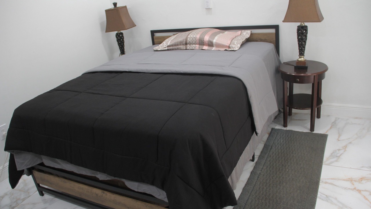 Photo of Bedroom in Miramar