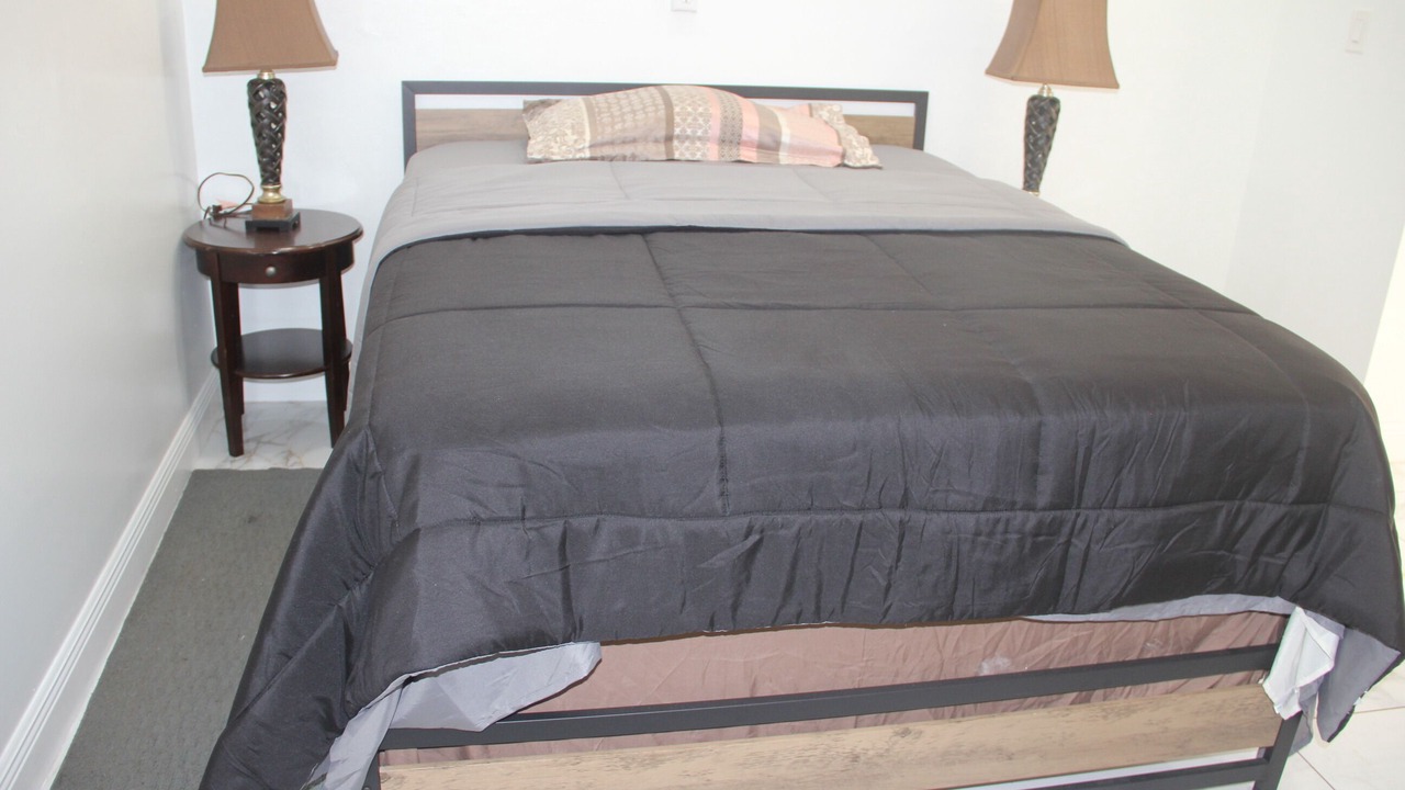 Photo of Bedroom in Miramar