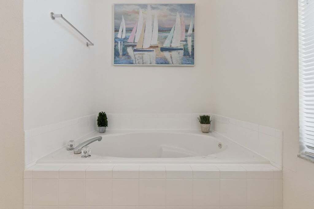 Photo of Bathroom in Windsor Palms