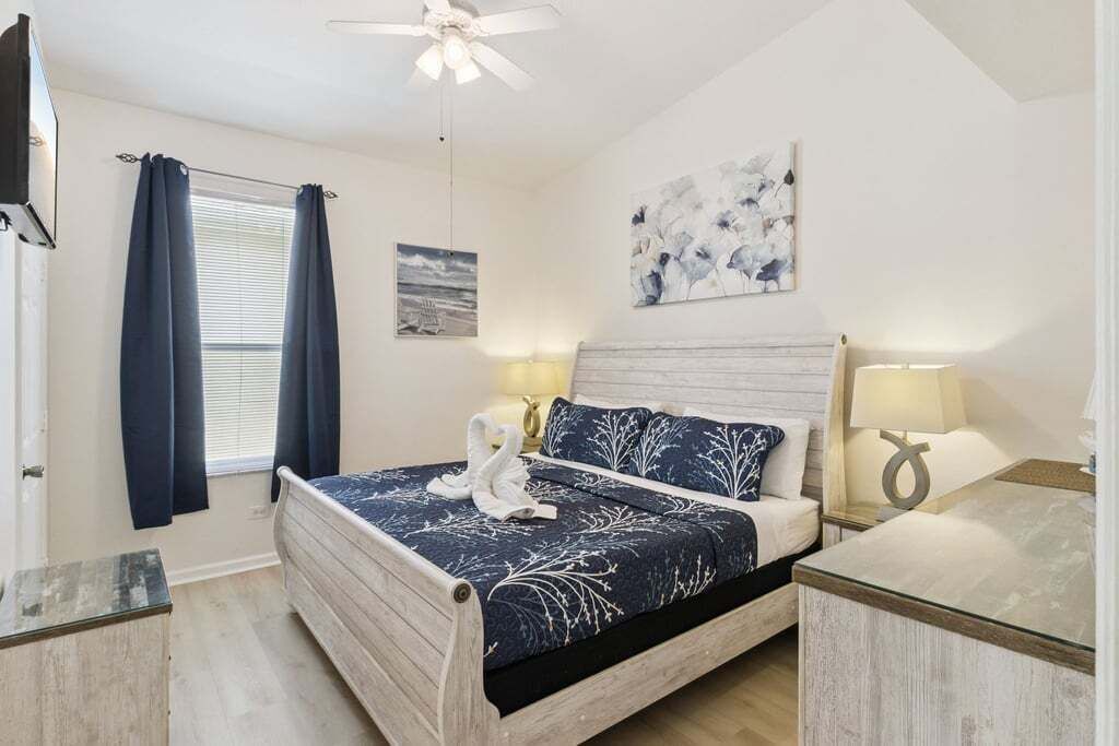 Photo of Bedroom in Windsor Palms