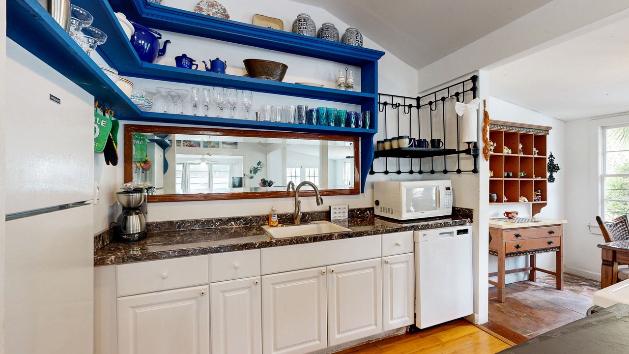 Photo of Kitchen in Historic Seaport