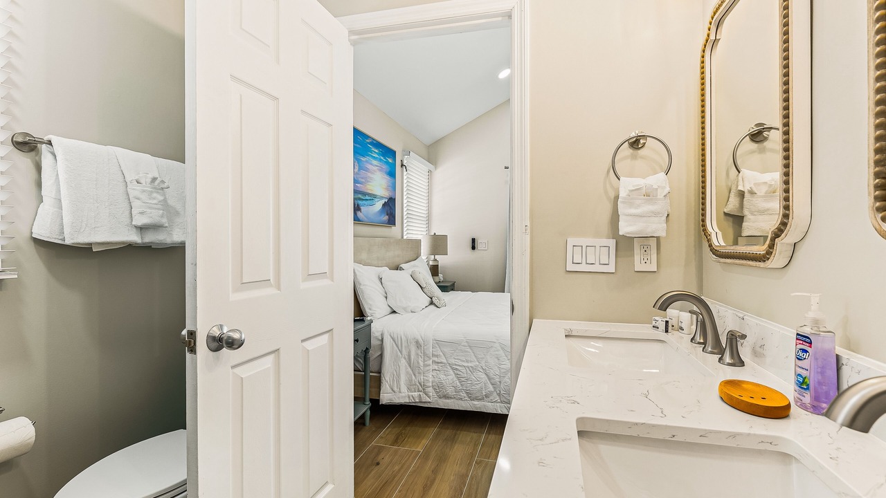 Photo of Bathroom in Marathon