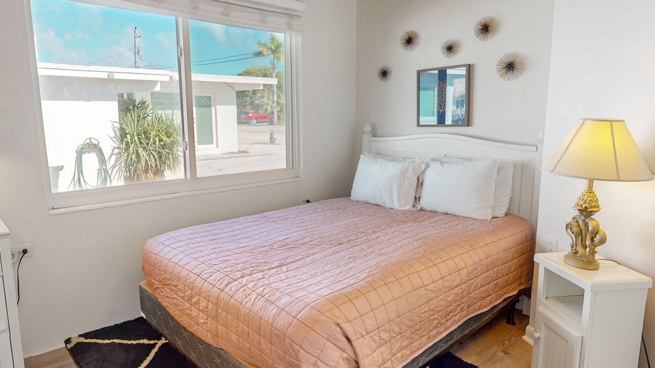 Photo of Bedroom in Key Colony Beach