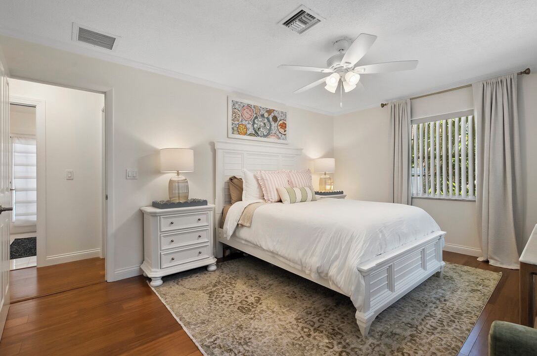 Photo of Bedroom in Stuart