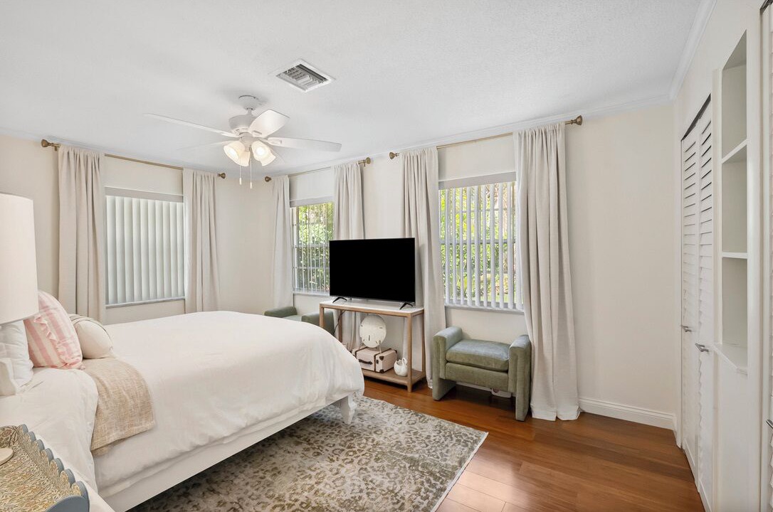 Photo of Bedroom in Stuart