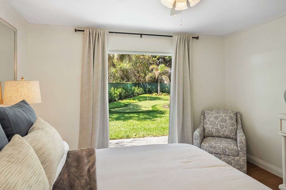 Photo of Bedroom in Stuart