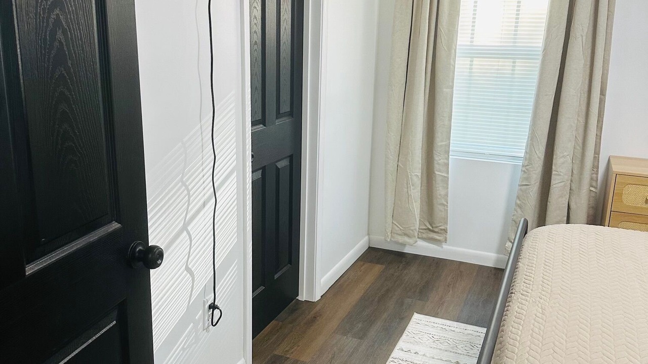 Photo of Bedroom in Mount Vernon