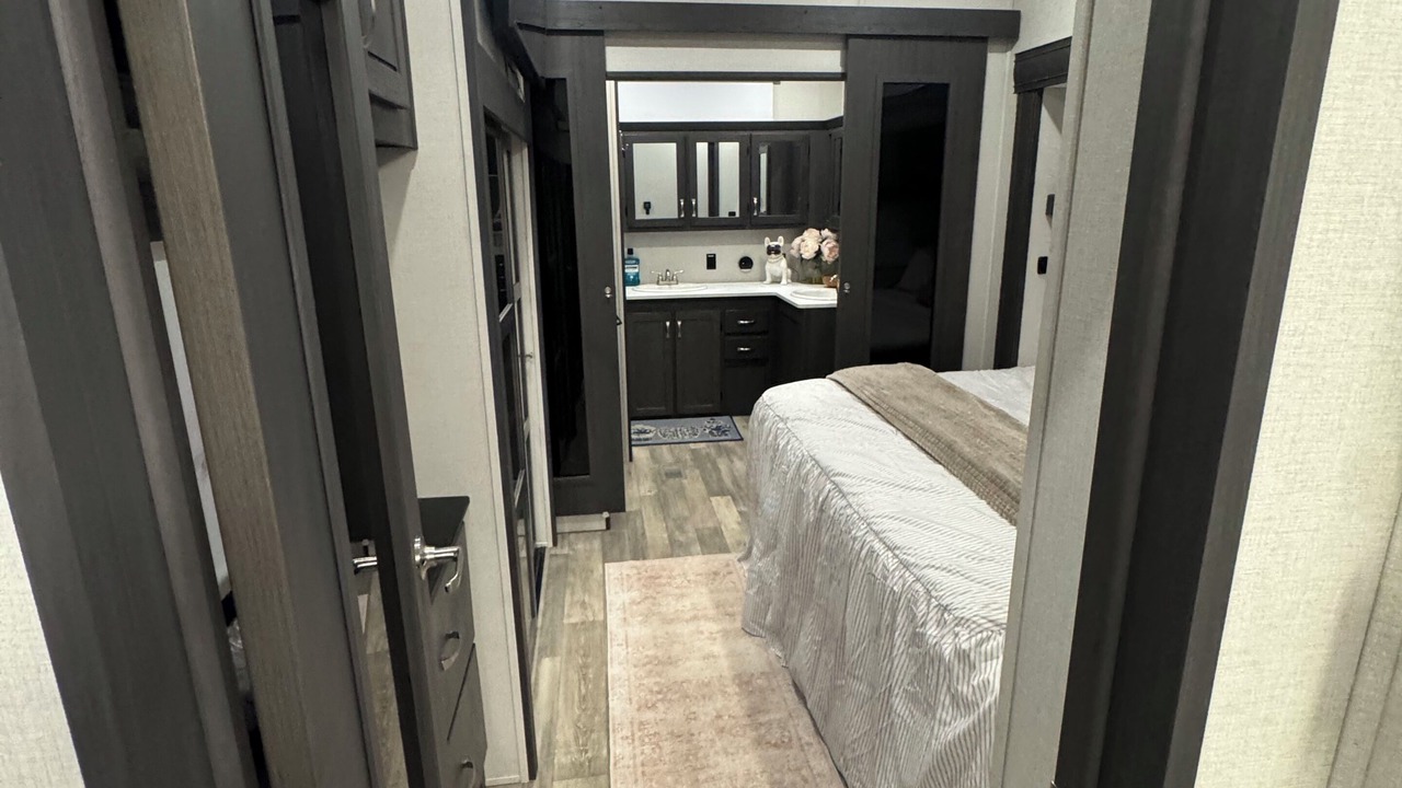 Photo of Bedroom in Hahira