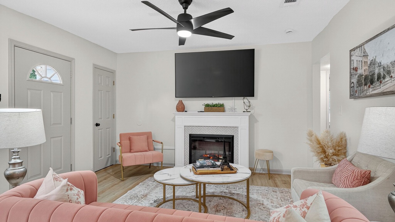 Photo of Livingroom in South Pensacola