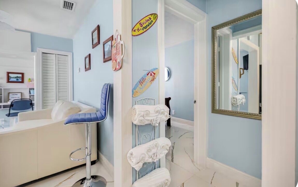 Photo of Bedroom in Bearss Plaza