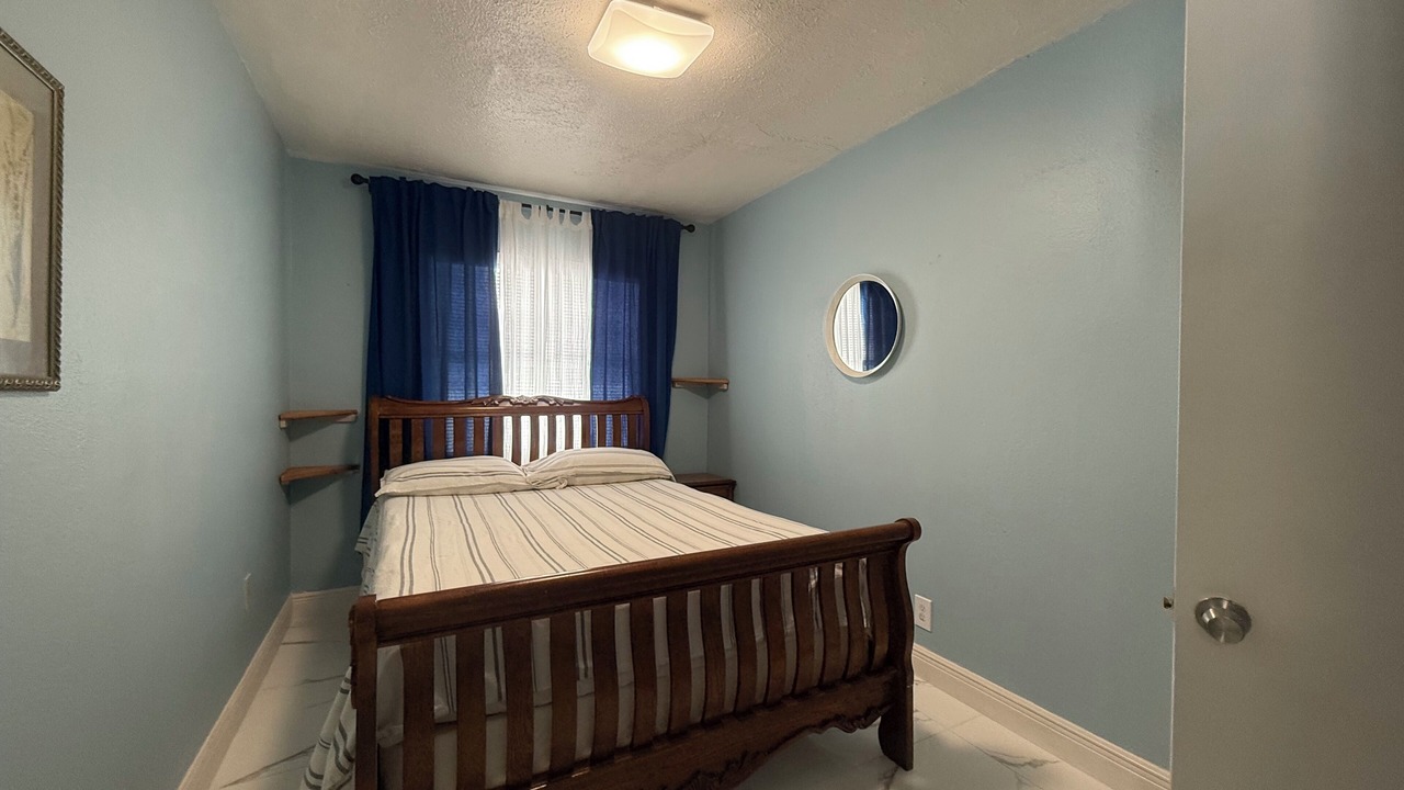 Photo of Bedroom in Bearss Plaza