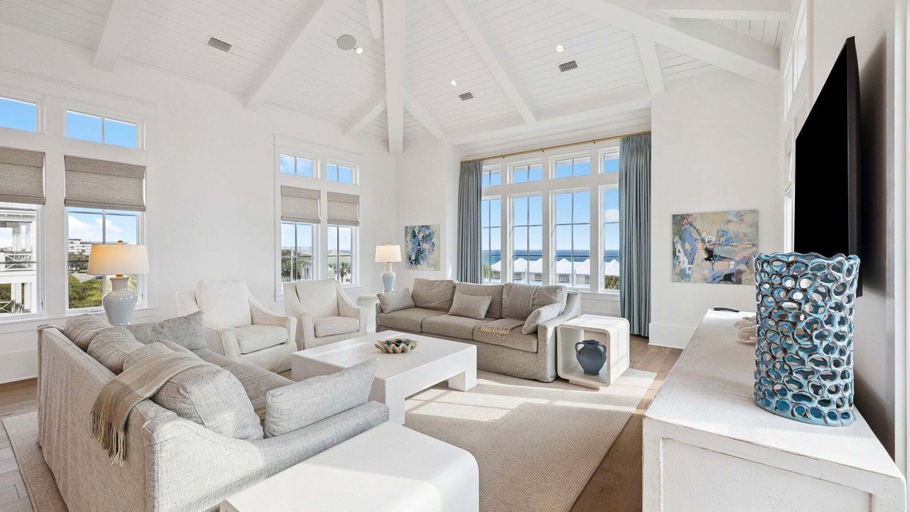 Photo of Livingroom in Seacrest