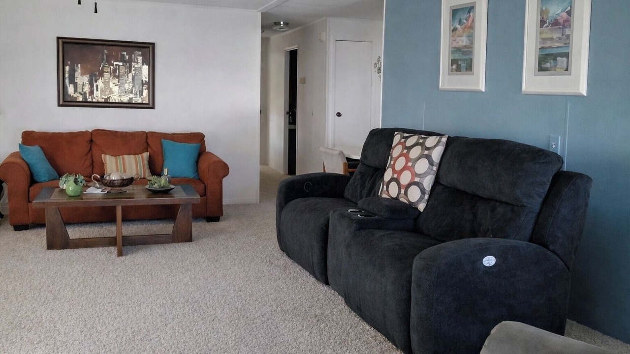 Photo of Livingroom in Leesburg